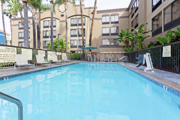 Hampton Inn By Hilton Los Angeles/Arcadia/Pasadena image 7
